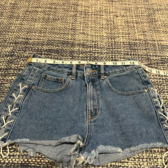 PacSun High Rise Short With Side Lace Detail sz 26 - Picture 5 of 8